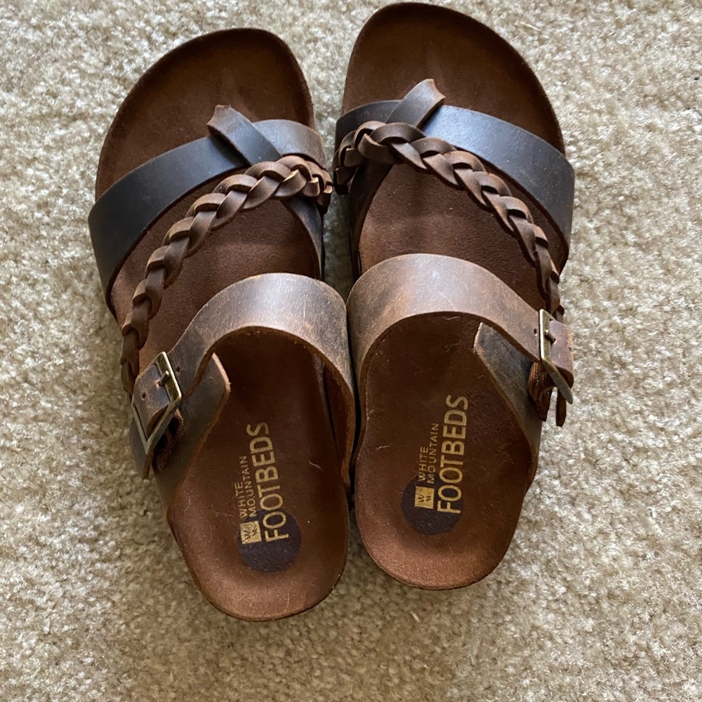 Womens White Mountain Sandals, Size 6, Never Worn